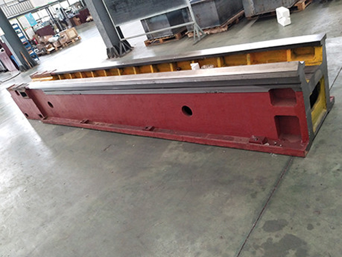 龍門(mén)刨床床身鑄件
